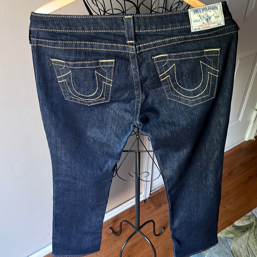 True Religion Dark Denim straight leg jeans, like new worn once.